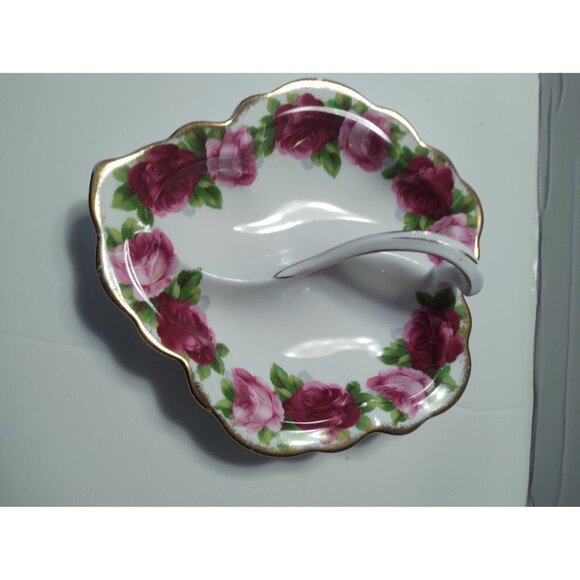 Royal Albert Old English Rose Divided Leaf Dish with Handle  7.5" × 6 7/8" - Picture 12 of 12